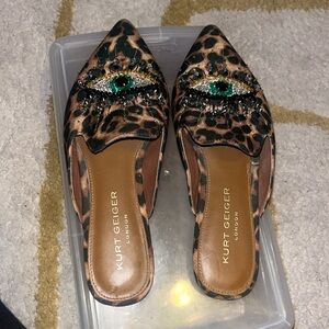 Kurt Geiger London - Olive Eye Flat Leopard Print Mules